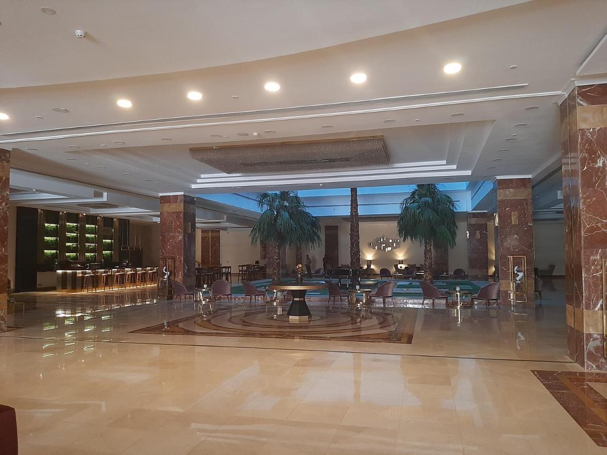 Tolip Gardens Hotel Кайро Екстериор снимка The lobby of the hotel
