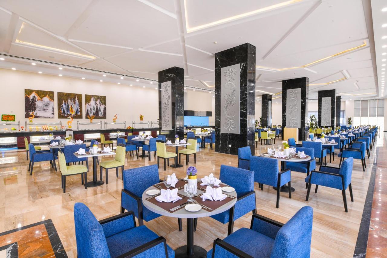 Tolip Gardens Hotel Кайро Екстериор снимка The restaurant