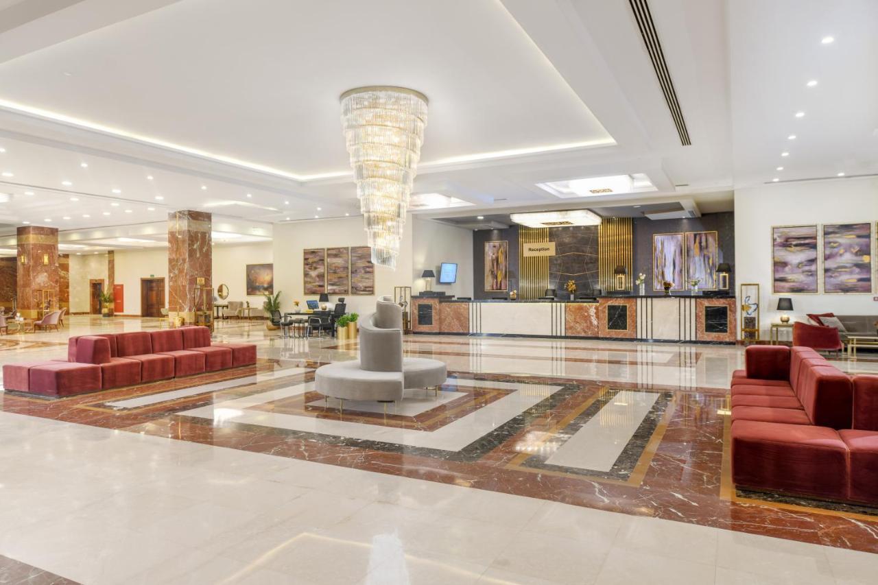 Tolip Gardens Hotel Кайро Екстериор снимка Lobby