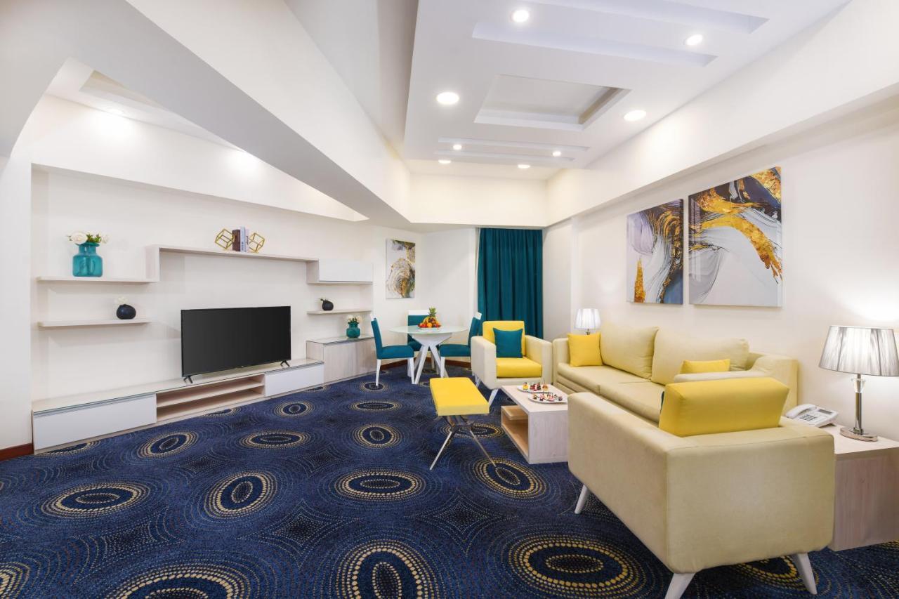 Tolip Gardens Hotel Кайро Екстериор снимка Suite