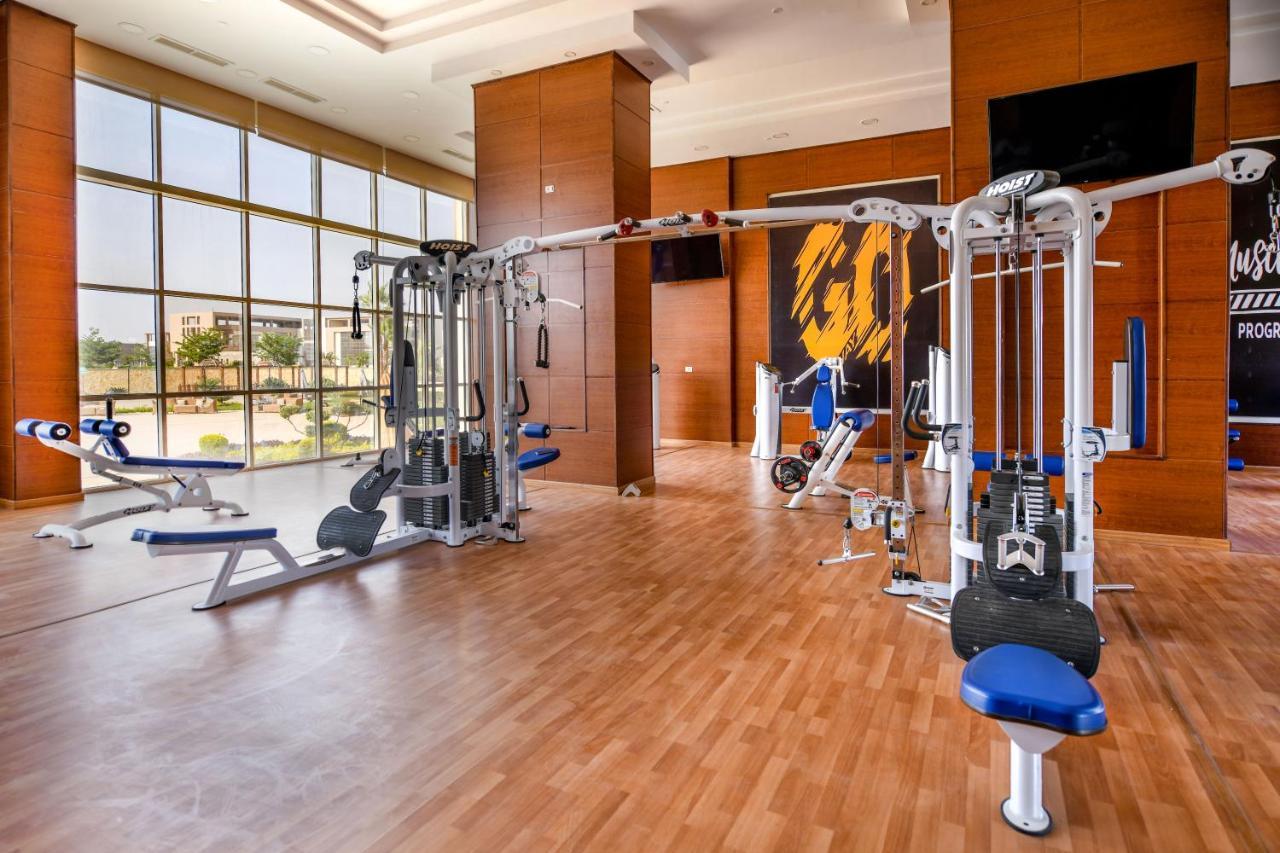 Tolip Gardens Hotel Кайро Екстериор снимка The gym at the hotel
